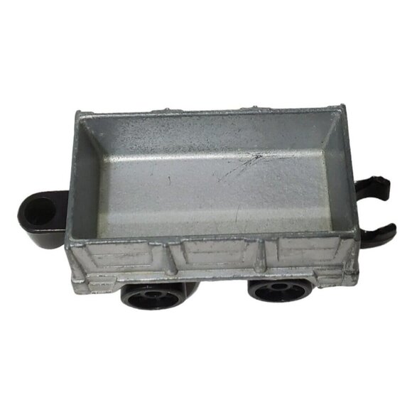 1980 My First Wheels Train Set Diecast 3 Rail Cars Engine Caboose Flat Bed VTG - Picture 11 of 16